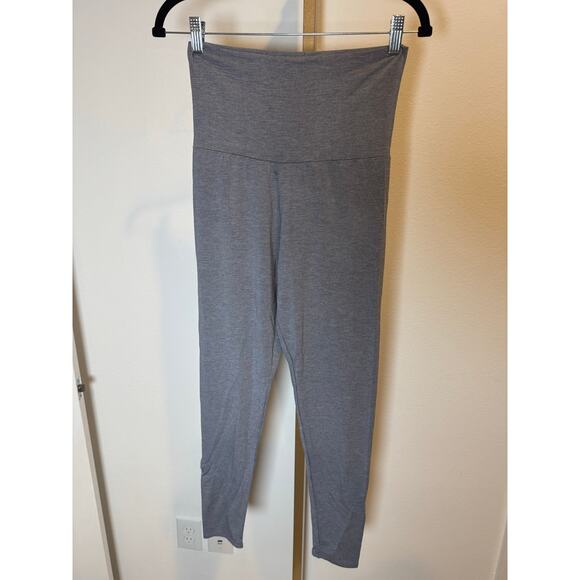 Hatch | The Ultra Soft Leggings - Picture 4 of 10